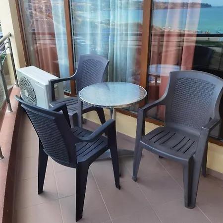 свети зосим Apartment *